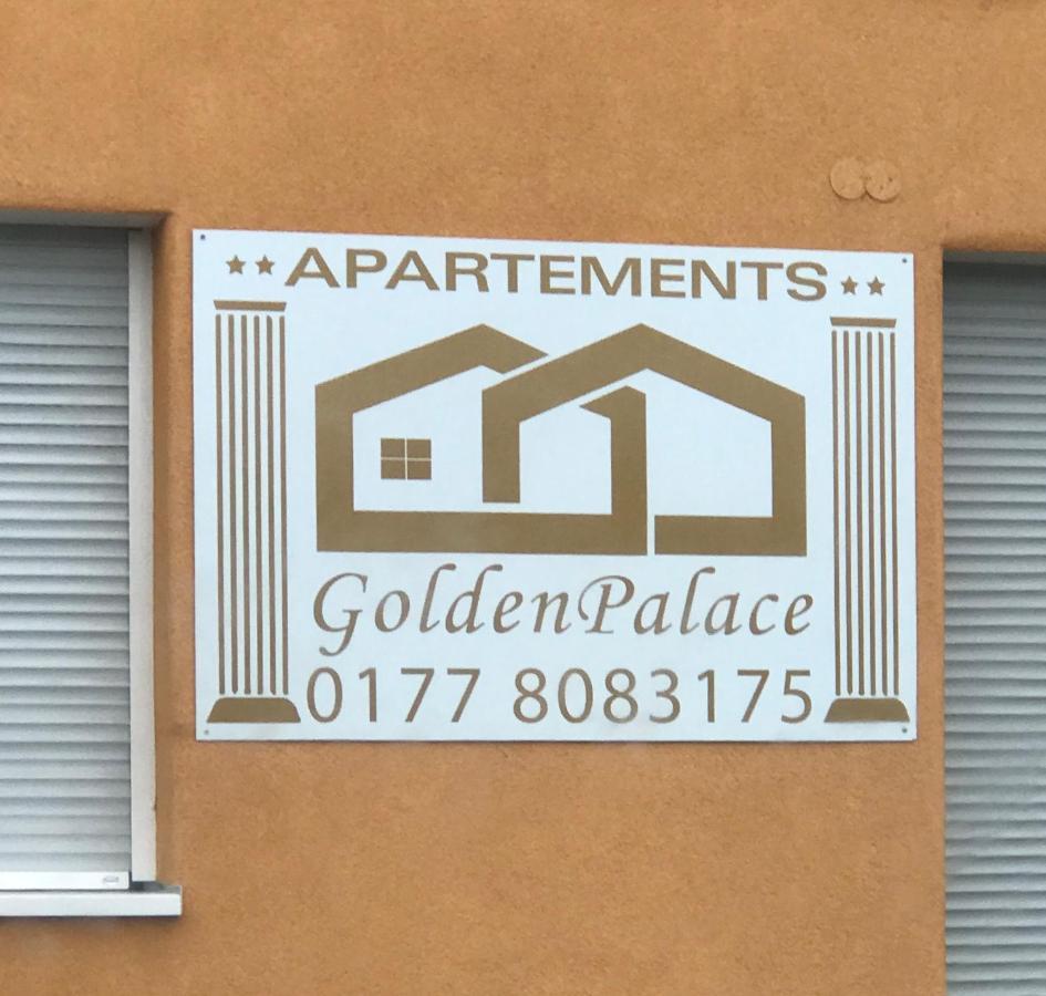 Apartment Golden Palace *